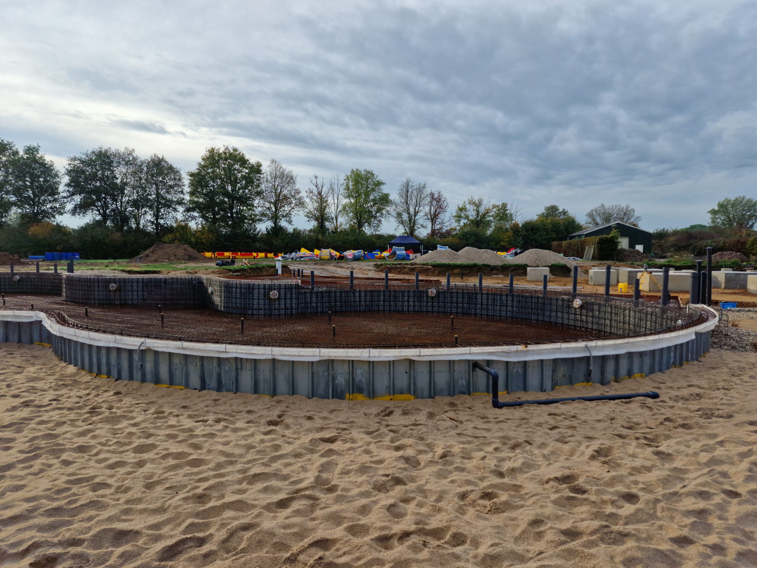 Img next to information